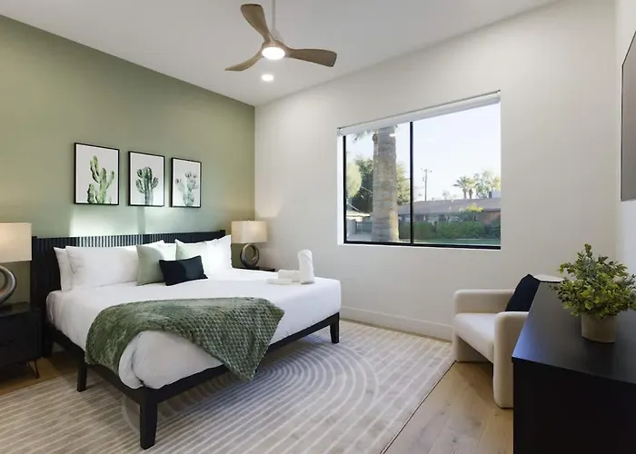 Holiday home Luxe - Nouveau - Sparkling Pool - Walk To Old Town