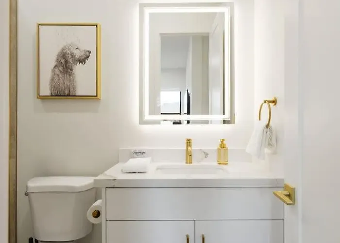 Holiday home Luxe - Nouveau - Sparkling Pool - Walk To Old Town